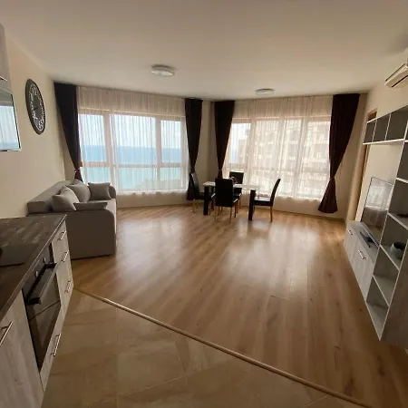 Apartment Elegantz 1 Varna