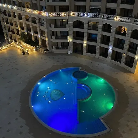 Elegantz 1 Apartment *